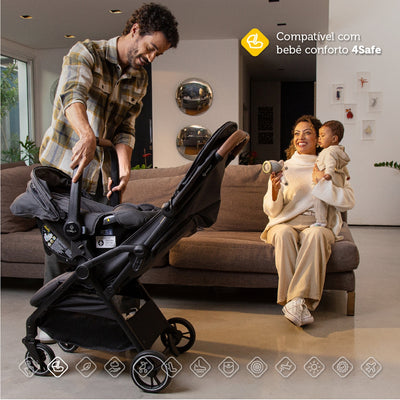 Carrinho de Bebê Safety 1st Spark Plus Black Graphite - Com uma mão só, você fecha, abre e ajusta o assento do carrinho